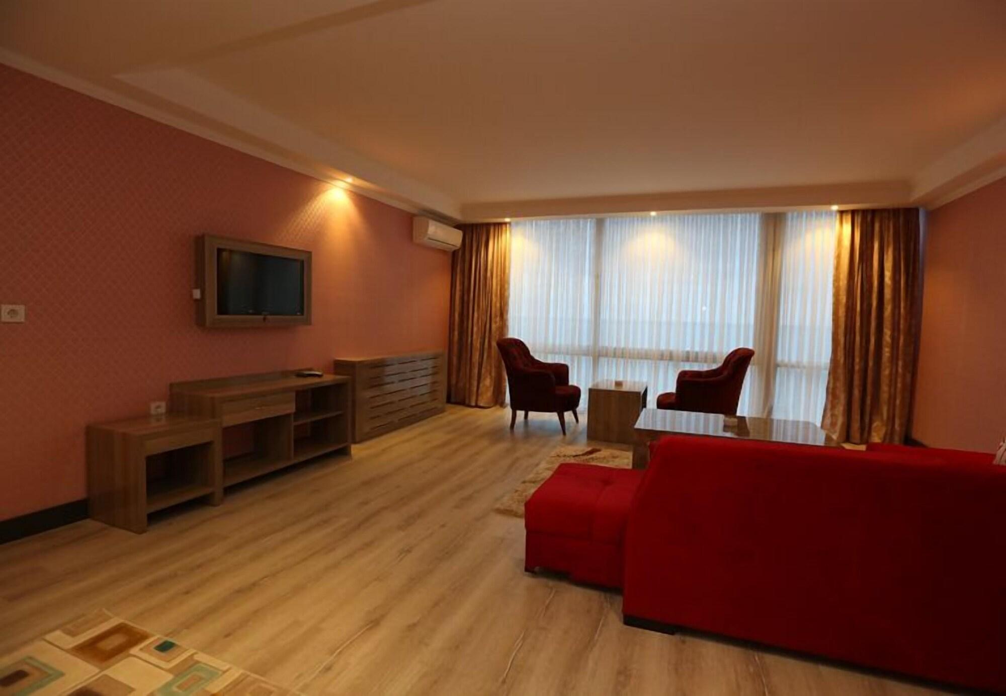 טראבזון Mora Hotel מראה חיצוני תמונה