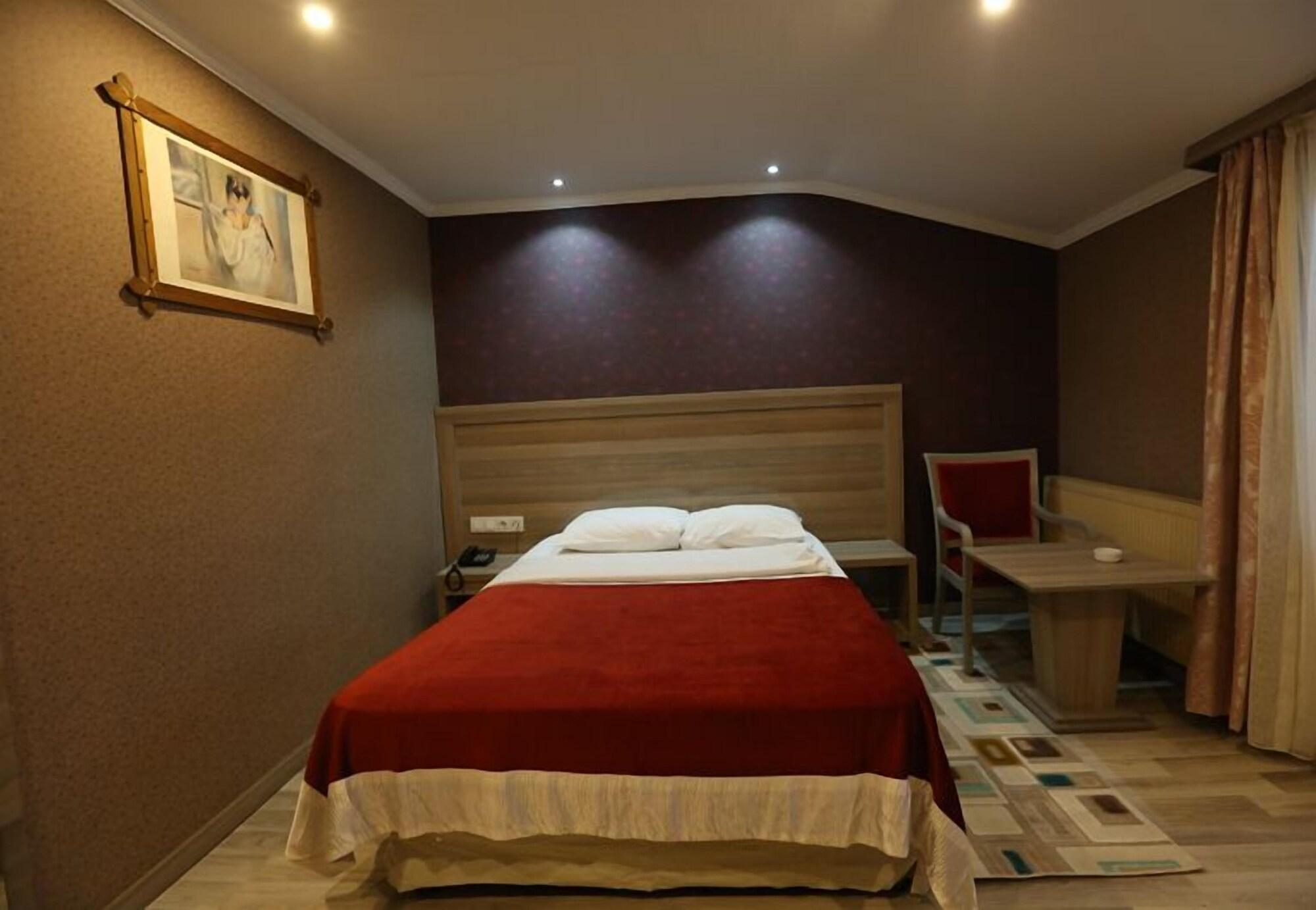 טראבזון Mora Hotel מראה חיצוני תמונה