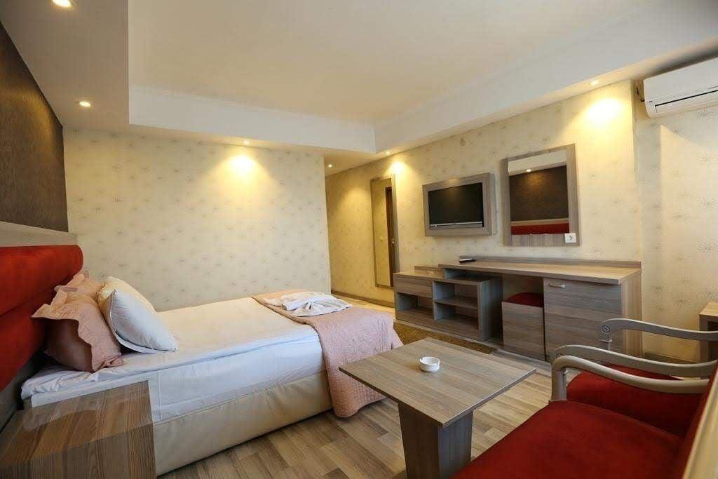 טראבזון Mora Hotel מראה חיצוני תמונה