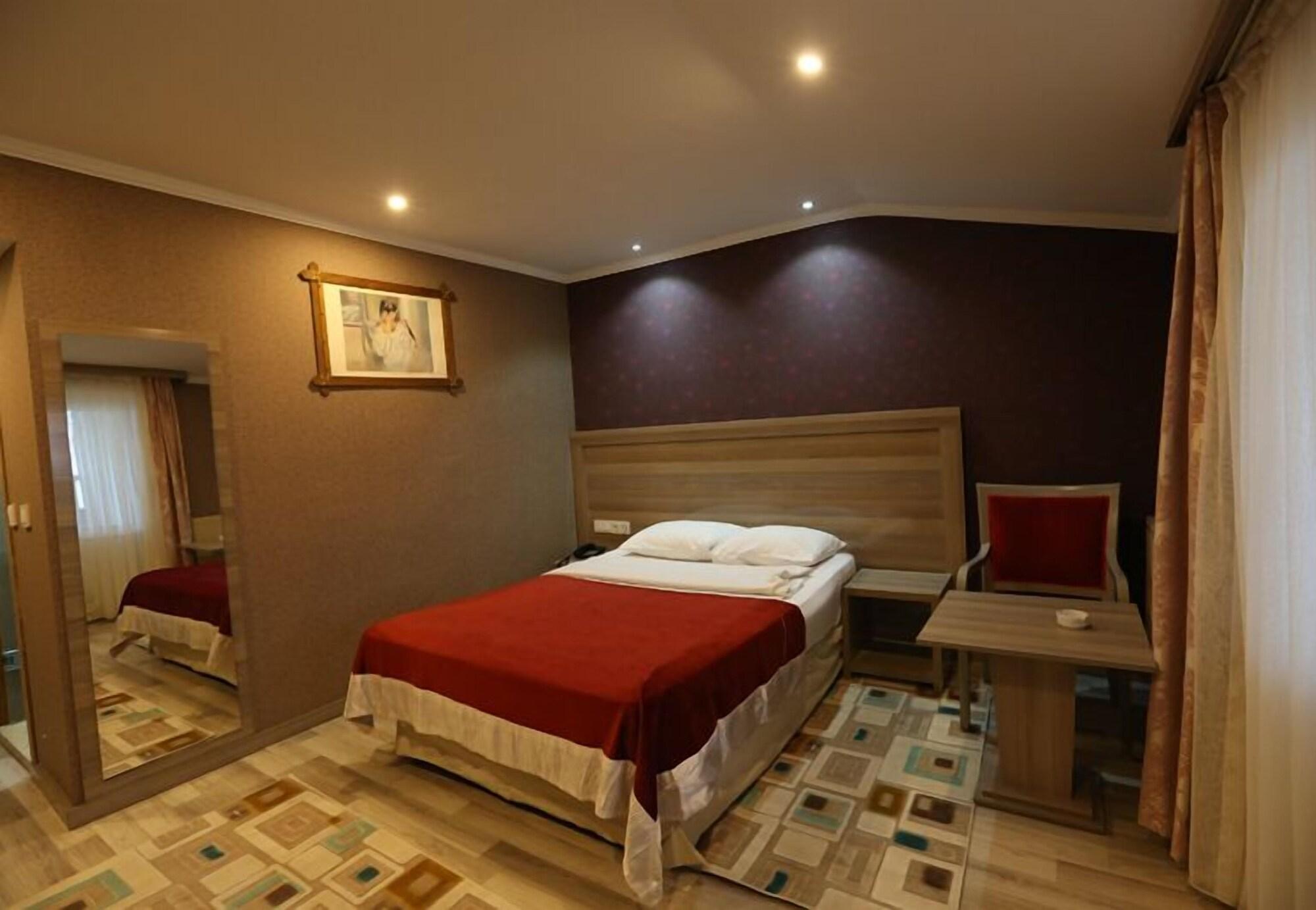 טראבזון Mora Hotel מראה חיצוני תמונה