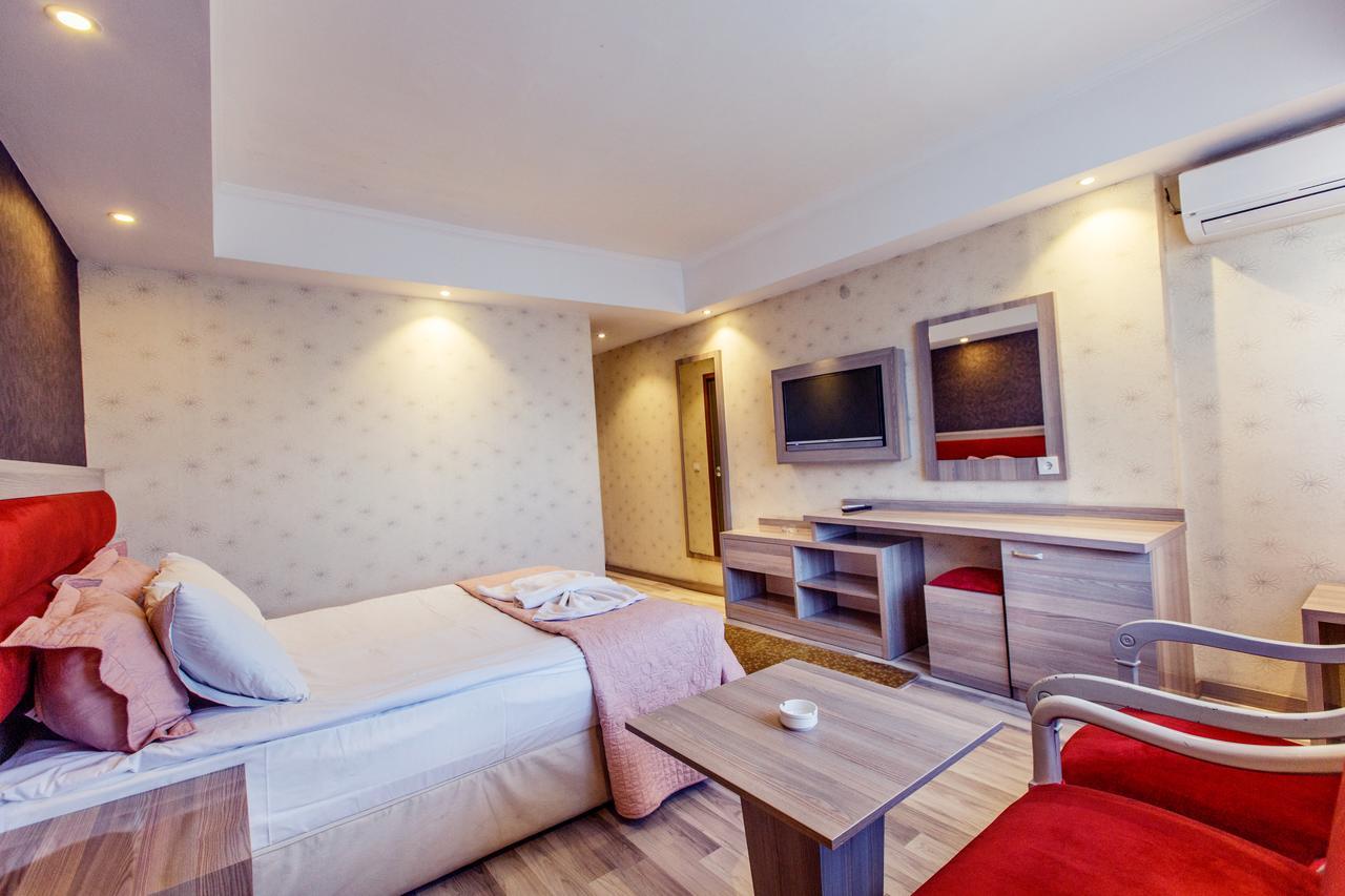 טראבזון Mora Hotel מראה חיצוני תמונה