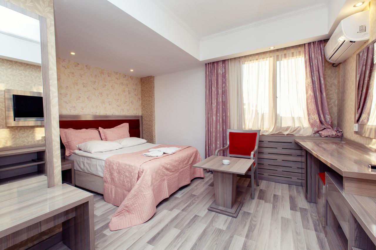 טראבזון Mora Hotel מראה חיצוני תמונה